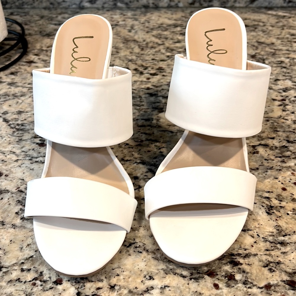 White wedges
